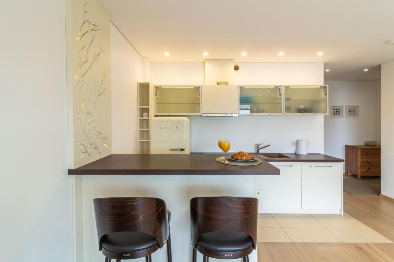 Cohost I Sunny Center Apt, Covered Parking, Balcony & Self Check-In Kaunas Exteriér fotografie